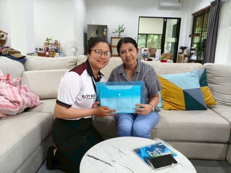 ภาพถ่ายส่งสัญญารายปีลูกค้าใหม่